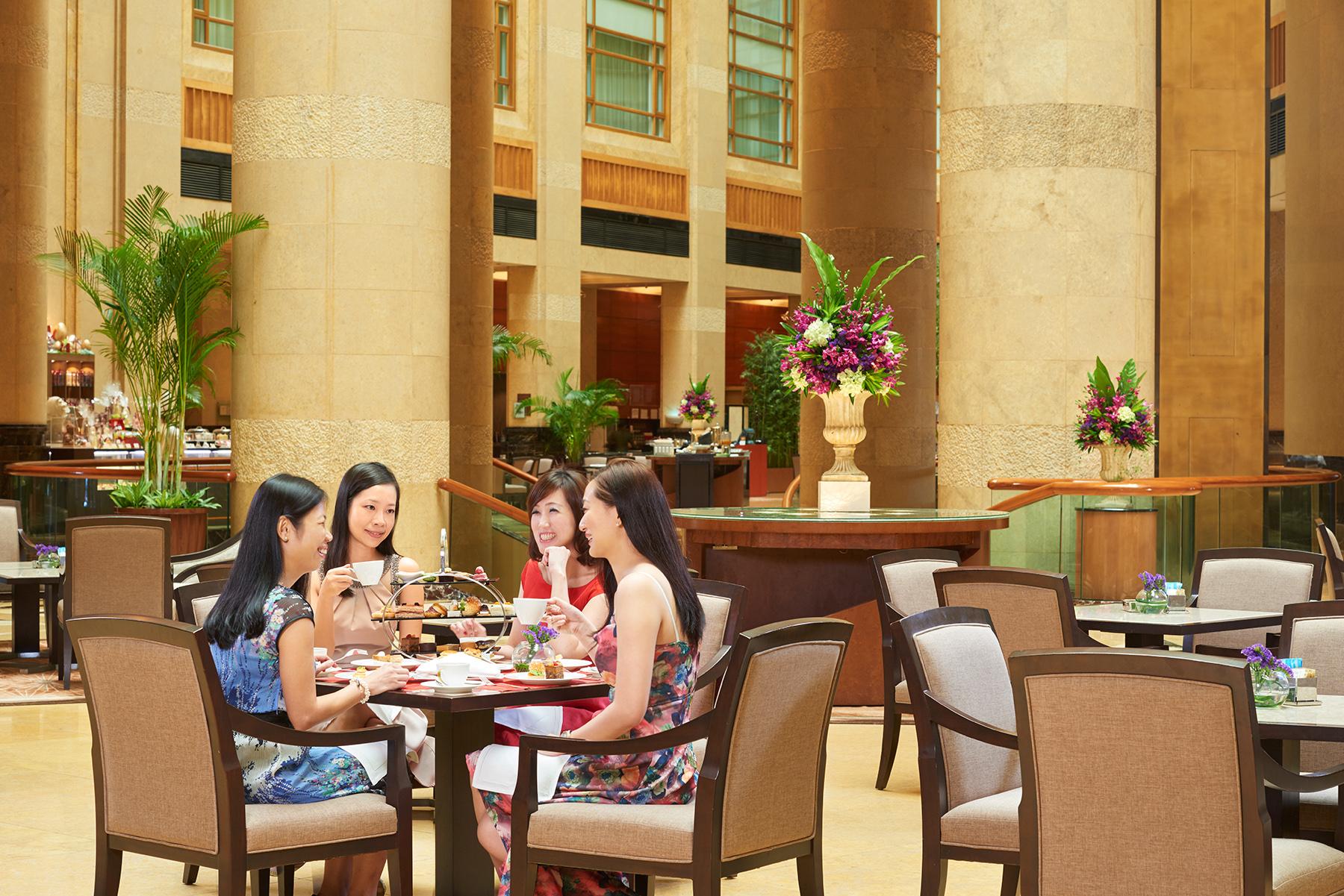 The Fullerton Hotel Szingapúr Kültér fotó The Lobby Lounge